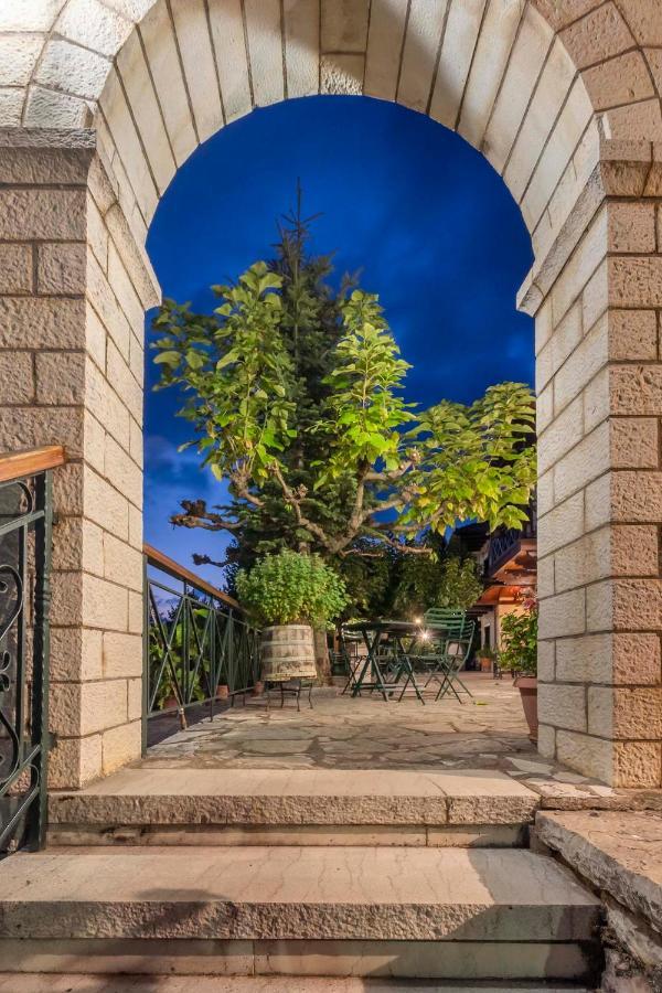 Hotel Makkas Krentis Экстерьер фото
